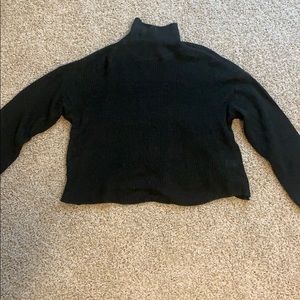 Cropped grey sweater